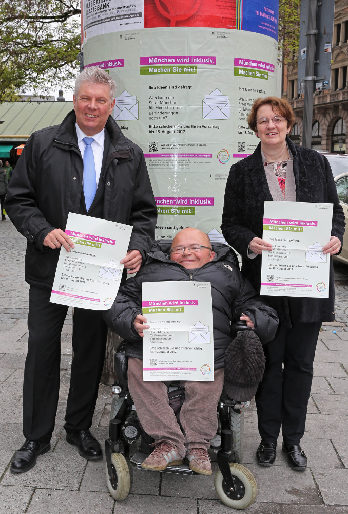 Oberbürgermeister Dieter Reiter (links), Bürgermeisterin Christine Strobl und Oswald Utz, ehrenamtlicher Behindertenbeauftragter der Landeshauptstadt München.